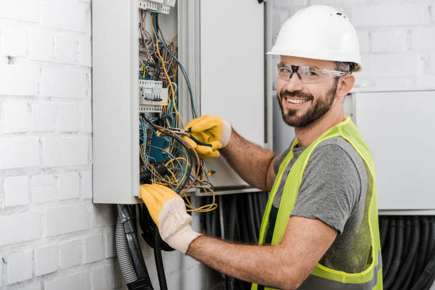 Best Emergency Electrical Repair  in Richmond, IL