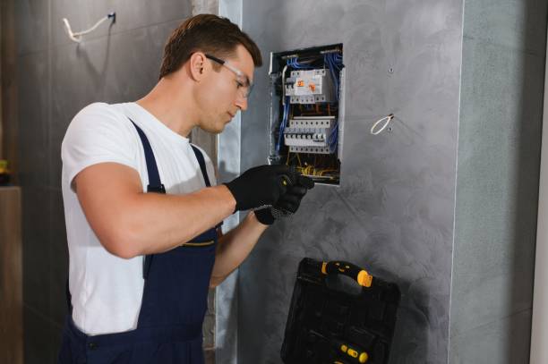 Best Electrical Contractors for Businesses  in Richmond, IL